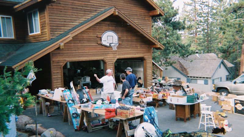 https://archive.wbhm.org/wp-content/uploads/2004/08/Yard-Sale-800x450.jpg