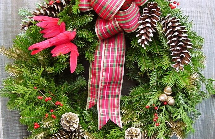 https://archive.wbhm.org/wp-content/uploads/2005/12/wreath1-694x450.jpg