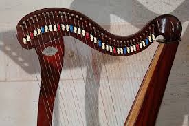 https://archive.wbhm.org/wp-content/uploads/2006/12/harp.jpg