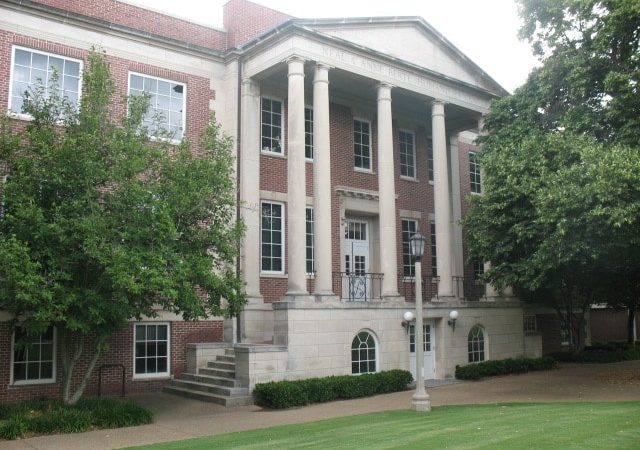 https://archive.wbhm.org/wp-content/uploads/2010/08/Birmingham-Southern_College-640x450.jpg