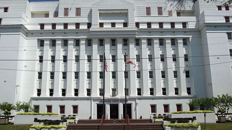 https://archive.wbhm.org/wp-content/uploads/2014/04/800px-Alabama_State_House_Apr2009-800x450.jpg