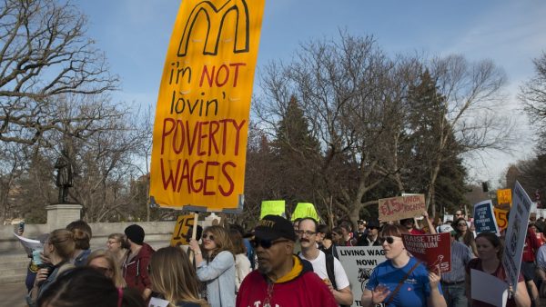 https://archive.wbhm.org/wp-content/uploads/2015/08/16540840074_fed1903fa8_b_Fast-food-workers-600x338.jpg