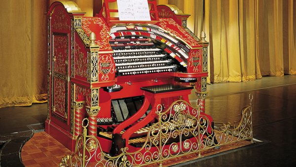 https://archive.wbhm.org/wp-content/uploads/2015/12/wurlitzer-2-600x338.jpg
