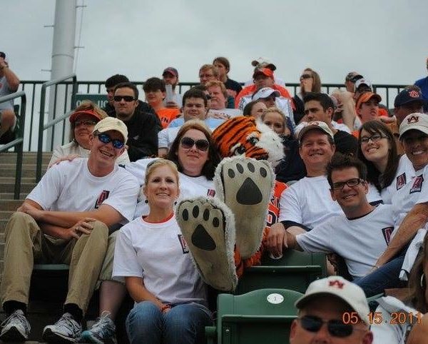 https://archive.wbhm.org/wp-content/uploads/2016/04/Toomers-with-Aubie-600x482.jpeg