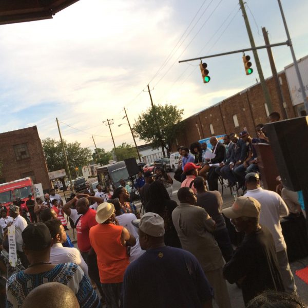 https://archive.wbhm.org/wp-content/uploads/2016/07/crowd_2-600x600.jpg