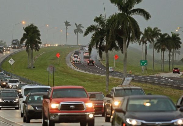 https://archive.wbhm.org/wp-content/uploads/2017/09/Florida_Traffic_-600x413.jpg