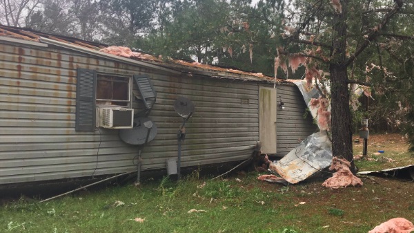 https://archive.wbhm.org/wp-content/uploads/2019/03/Lee_County_Tornado_Home.jpg