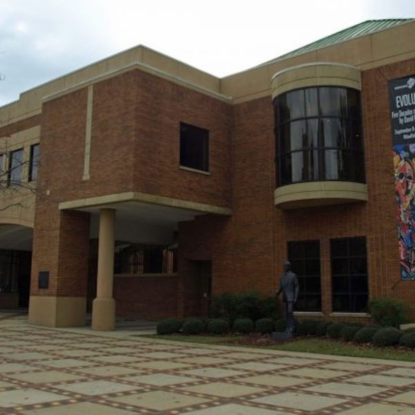 https://archive.wbhm.org/wp-content/uploads/2020/07/Birmingham-civil-rights-museum-768x576-1-e1596155139647-600x600.jpg