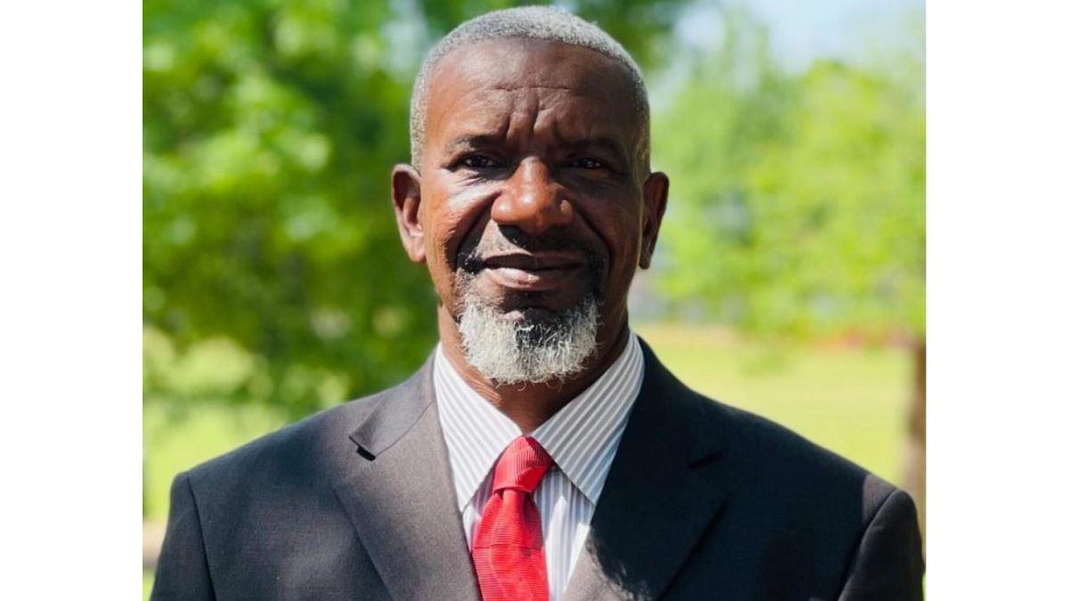 Headshot of Keith Aaron