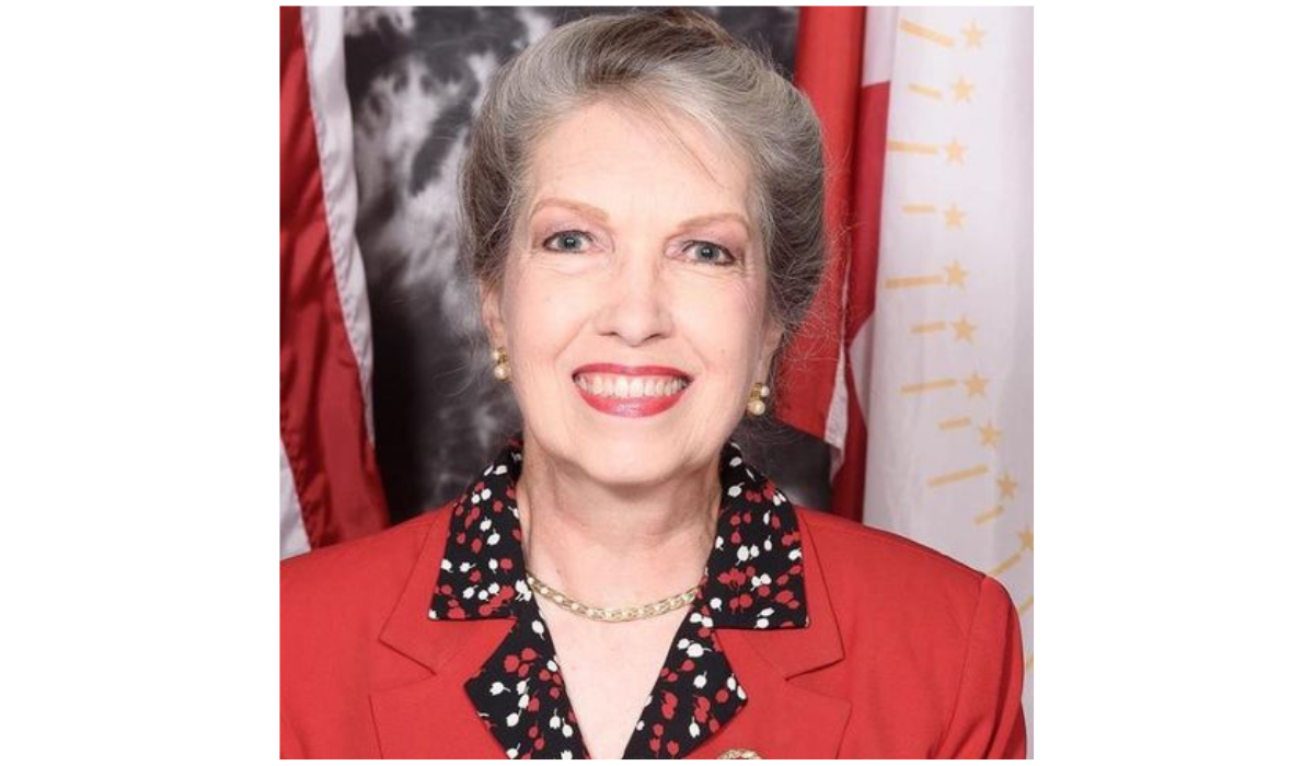 Headshot of Valerie Abbott