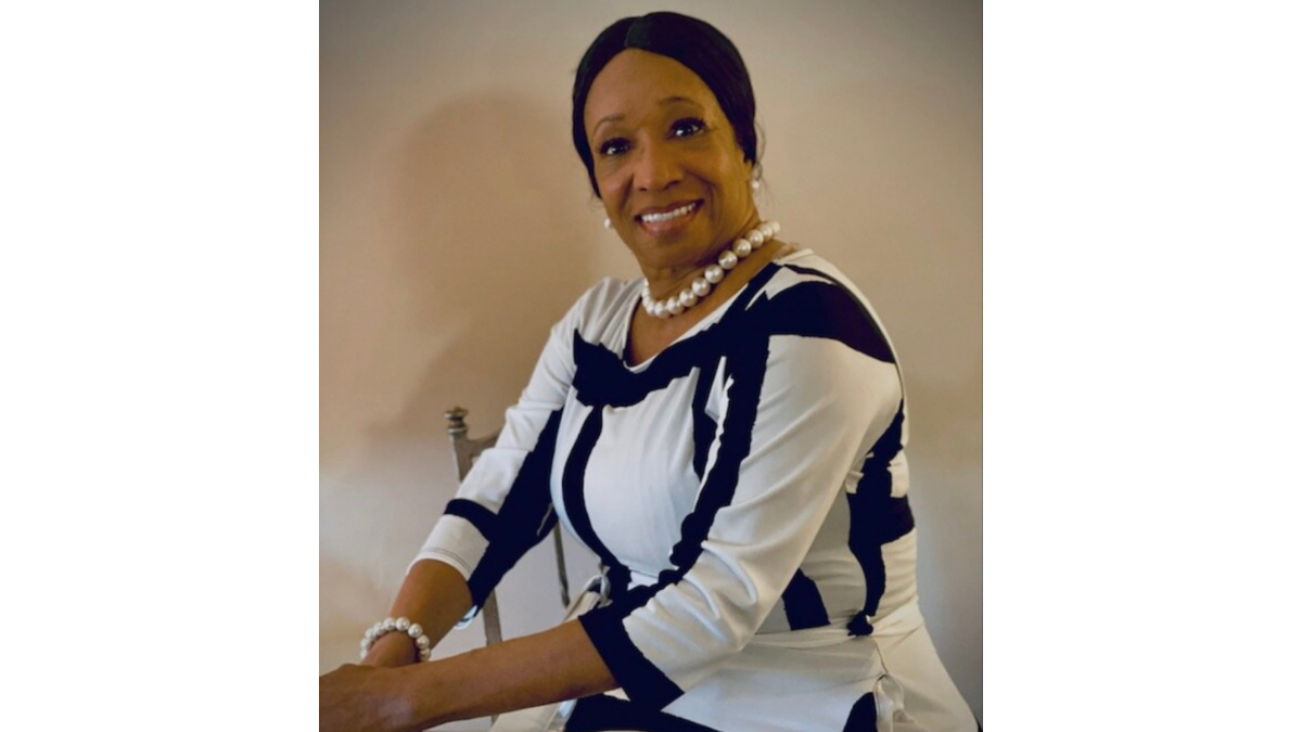 Headshot of Barbara Files-Kennedy