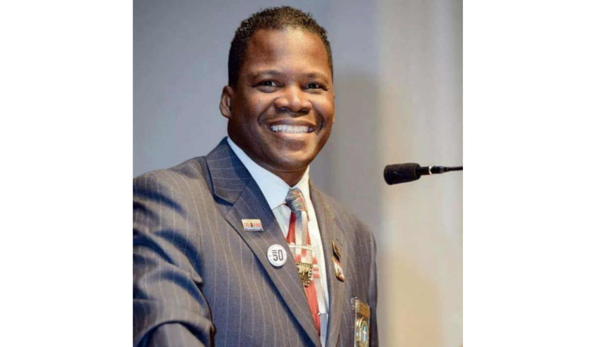 Headshot of Harry “Traveling Shoes” Turner