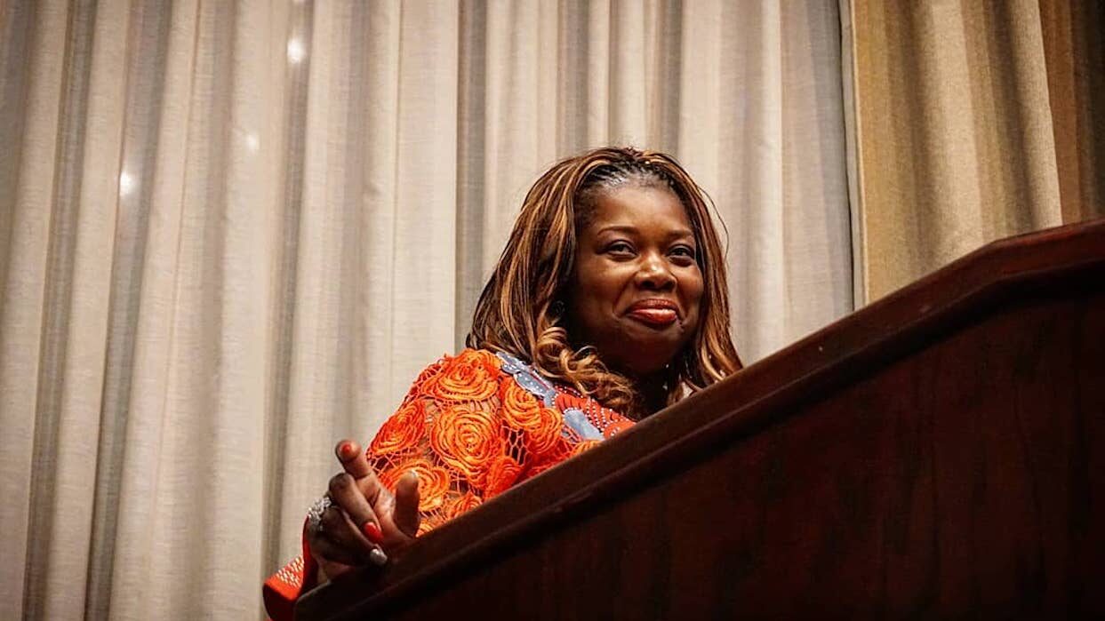 Photo of Sharon Myles