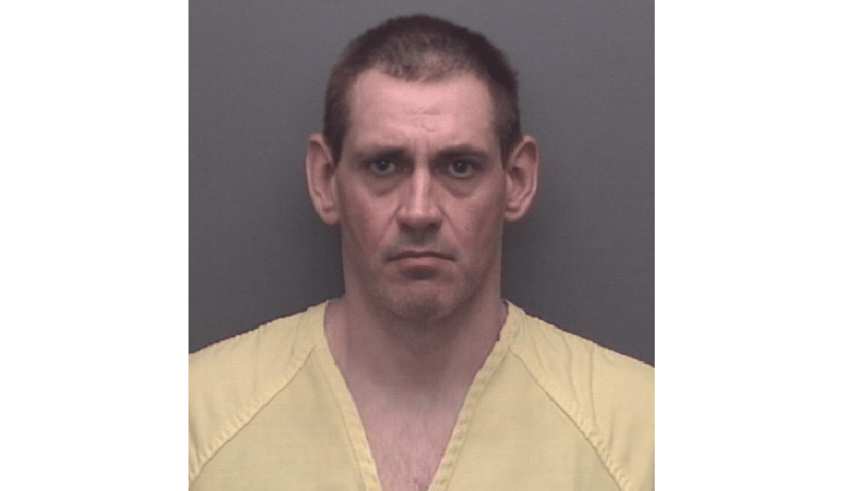 The manhunt for an escaped murder suspect and jailer | WBHM 90.3