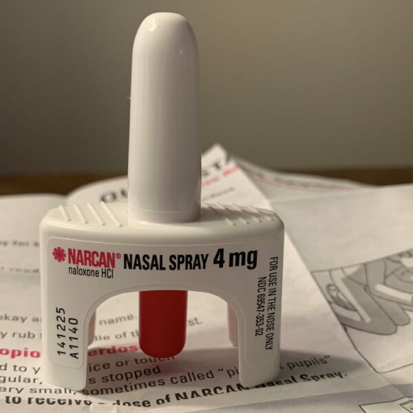 https://archive.wbhm.org/wp-content/uploads/2023/01/Narcan_Spray-scaled-e1674513354804-600x600.jpg