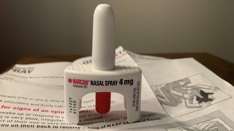 https://archive.wbhm.org/wp-content/uploads/2023/01/Narcan_Spray-scaled-e1674513354804-800x450.jpg