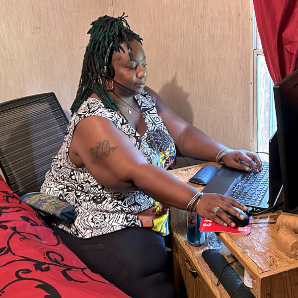 https://archive.wbhm.org/wp-content/uploads/2024/05/MS_MEDICAID_Desk01-600x600.jpg