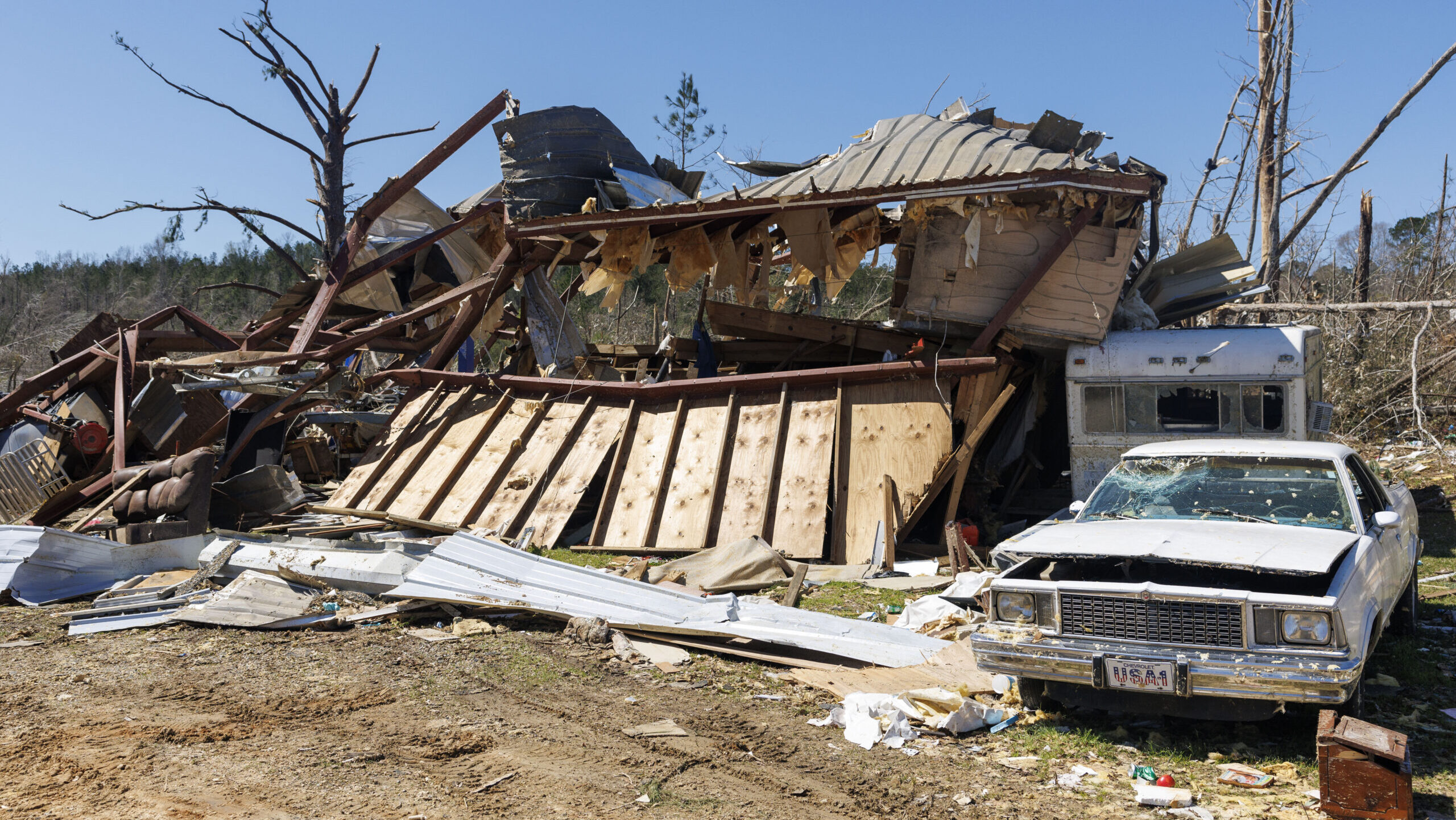 Residents pick up the pieces after devastating storms | WBHM 90.3