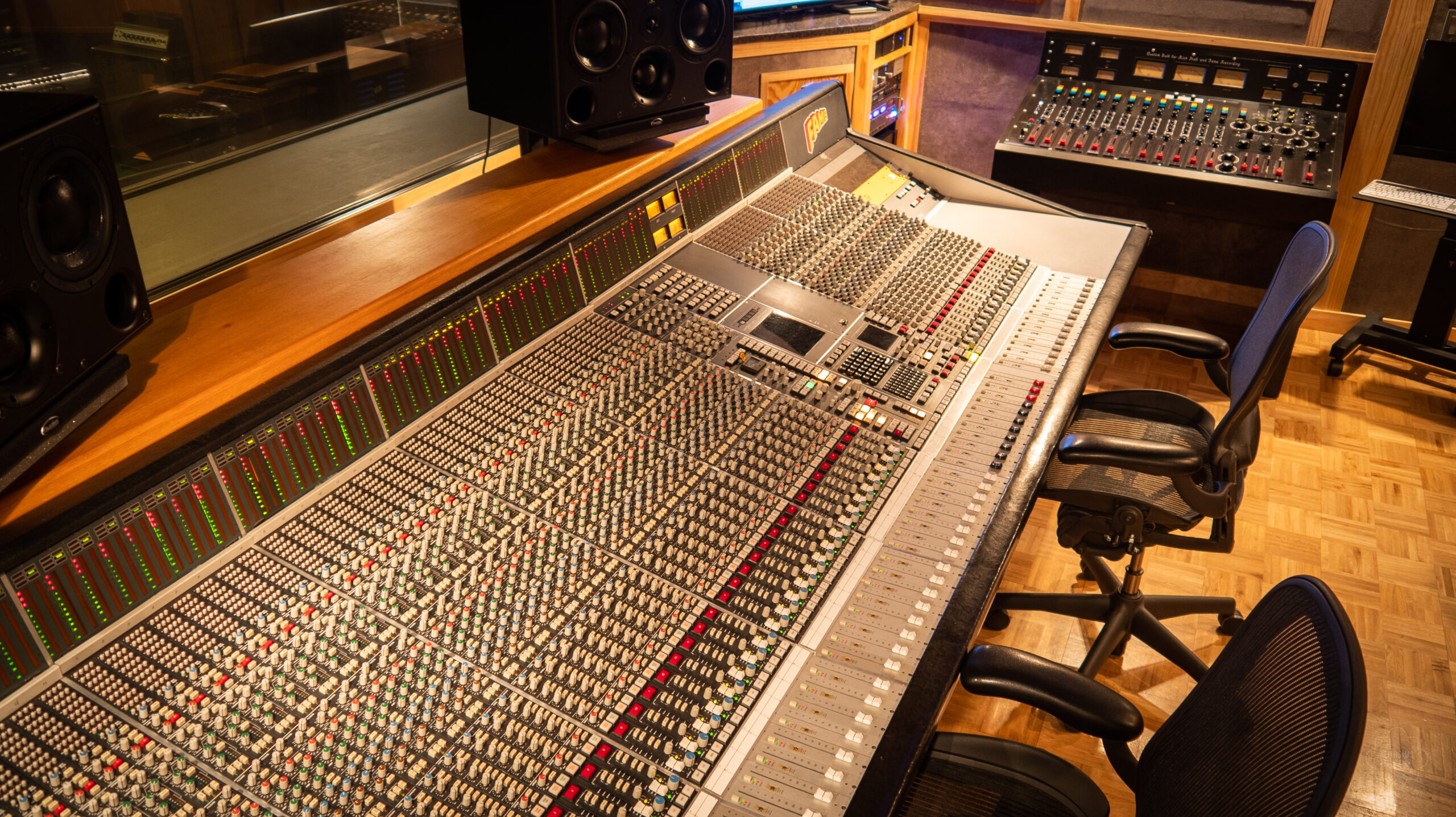 Something in the river: in search of the Muscle Shoals Sound | WBHM 90.3