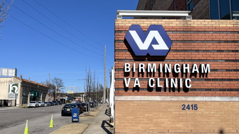 https://archive.wbhm.org/wp-content/uploads/2025/03/VA_Clinic_Sign-scaled-e1741640941849-800x450.jpg